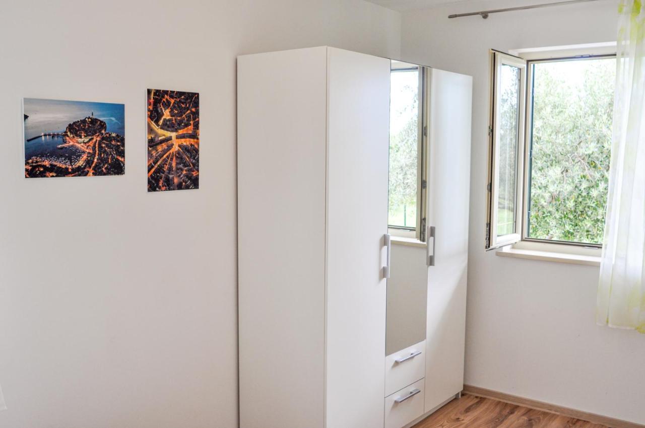 Apartment Lavandula ラビン エクステリア 写真